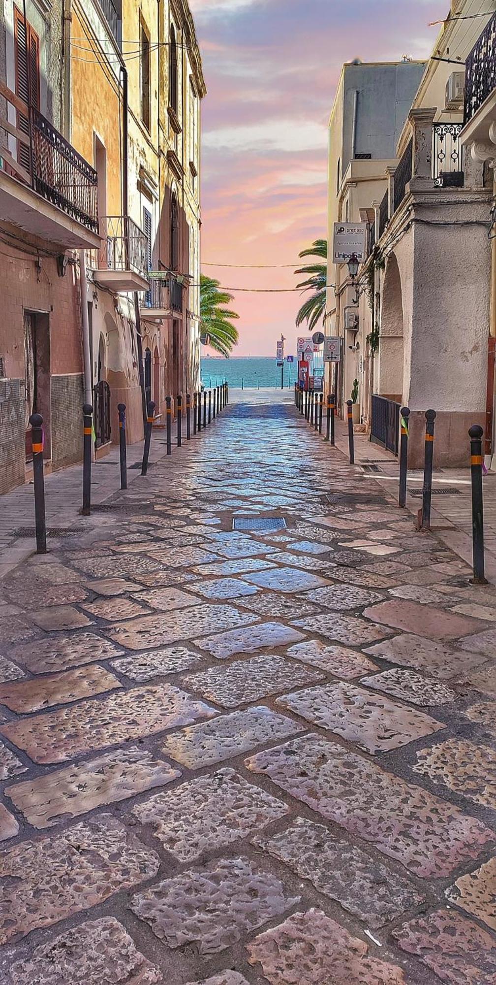 Dimora Della Marchesa - Al Duomo Apartman Manfredonia Kültér fotó